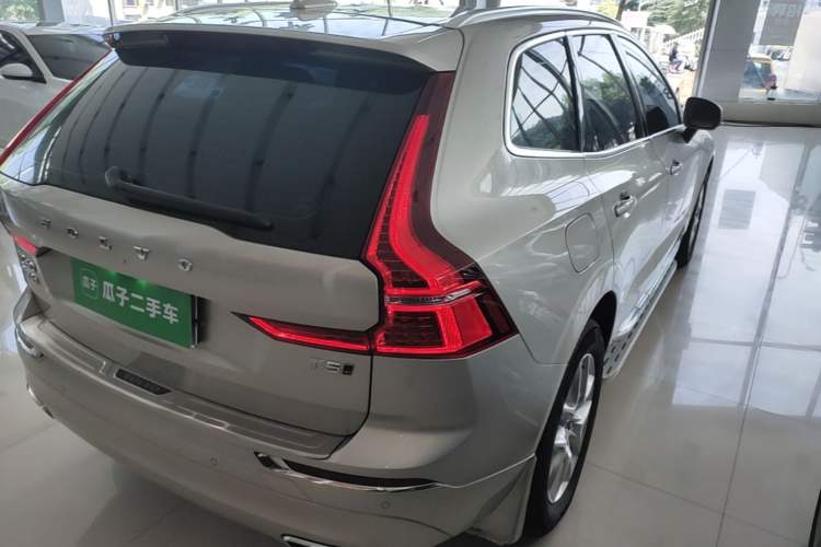 Used Volvo XC60 2021 T5 4x4 Smart Luxury Edition Rear Right 45 Deg