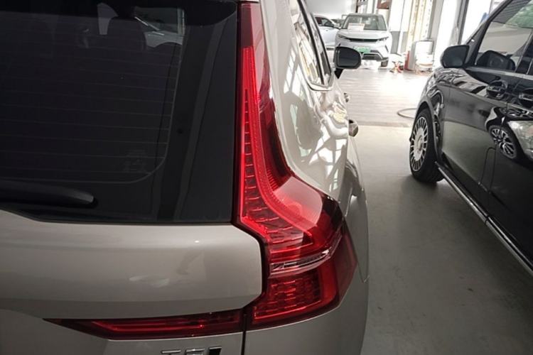 Used Volvo XC60 2021 T5 4x4 Smart Luxury Edition Right Rear Taillight