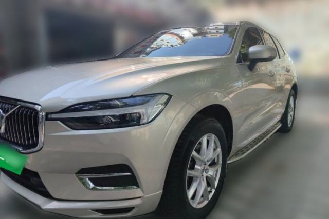 Volvo XC60 2021 T5 4x4 Smart Luxury Edition с пробегом