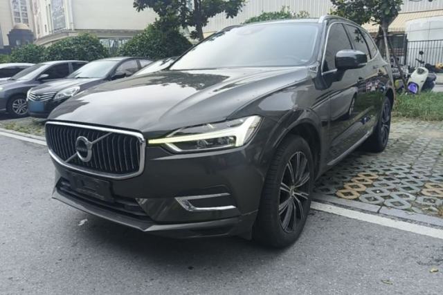 Used Volvo XC60 2021 T5 4x4 Smart Luxury Edition