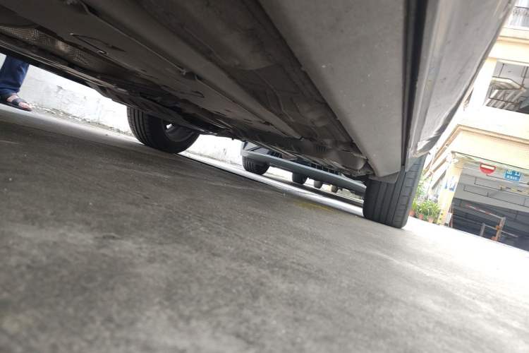Used Volvo XC60 2021 T5 4x4 Smart Luxury Edition Chassis Front Left