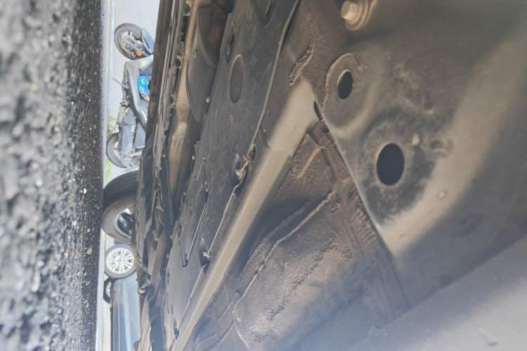 Used Volvo XC60 2021 T5 4x4 Zhiya Luxury Edition Chassis Front Left