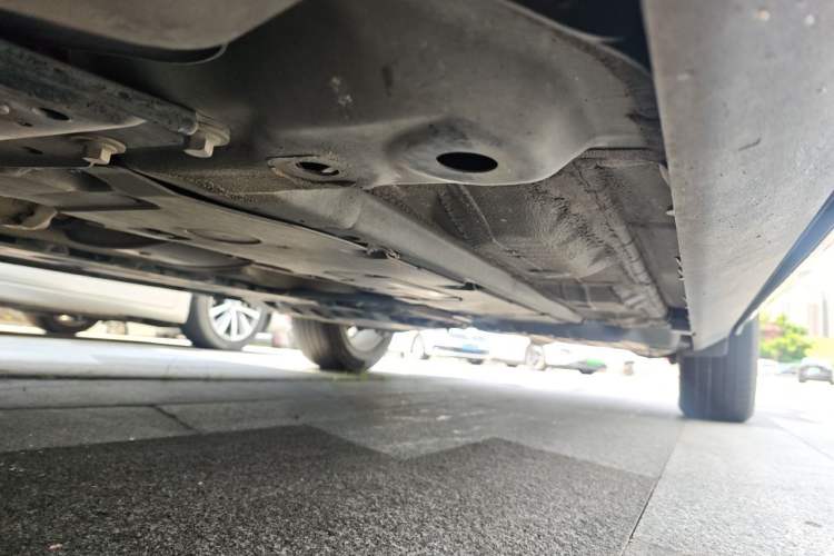 Used Volvo XC60 2021 T5 4x4 Smart Luxury Edition Chassis Front Left