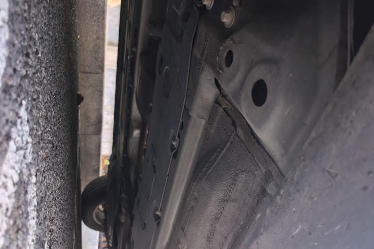 Used Volvo XC60 2021 T5 4x4 Smart Luxury Edition Chassis Front Left