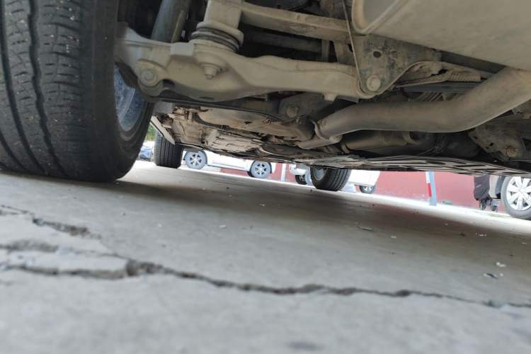 Used Volvo XC60 2021 T5 4x4 Smart Luxury Edition Chassis Rear Left