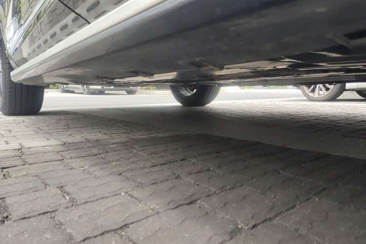 Used Volvo XC60 2021 T5 4x4 Smart Luxury Edition Chassis Rear Left