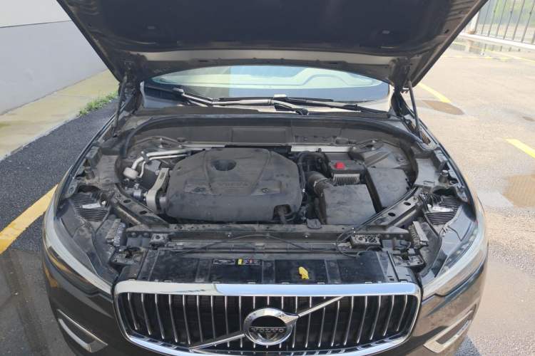 Used Volvo XC60 2021 T5 4x4 Zhiya Luxury Edition Engine Bay
