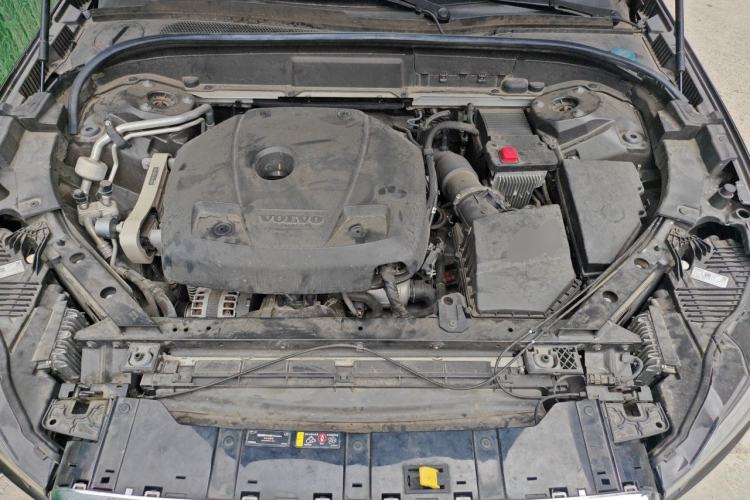 Used Volvo XC60 2021 T5 4x4 Zhiya Luxury Edition Engine Bay