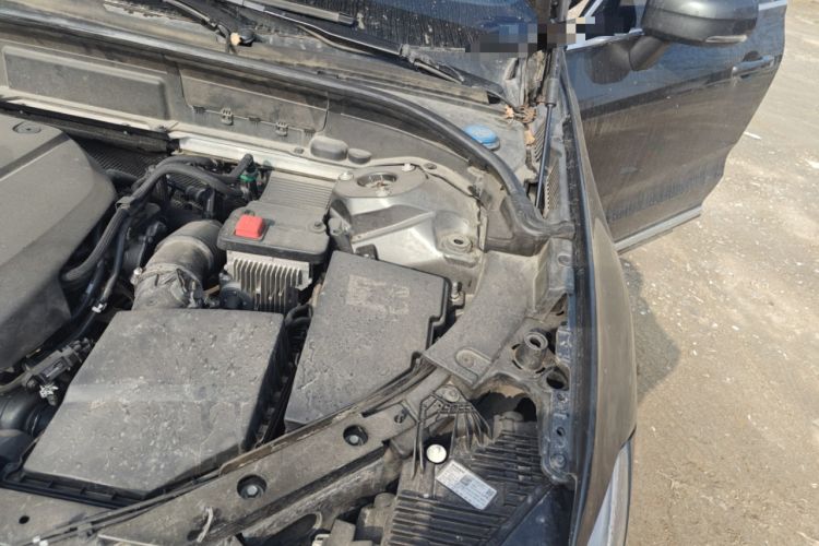 Used Volvo XC60 2021 T5 4x4 Smart Luxury Edition Engine Bay Left