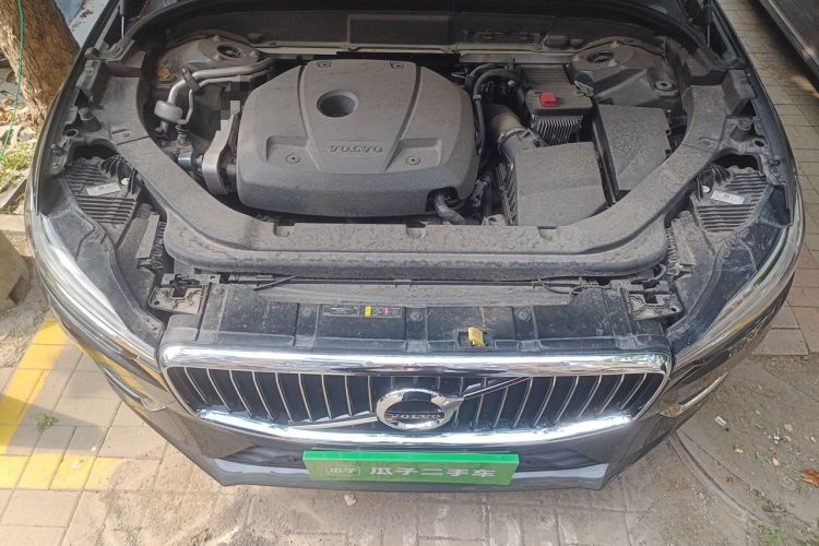 Used Volvo XC60 2021 T5 4x4 Smart Luxury Edition Engine Bay