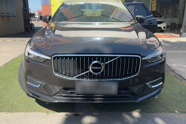 Used Volvo XC60 2021 T5 4x4 Smart Luxury Edition Exterior 1