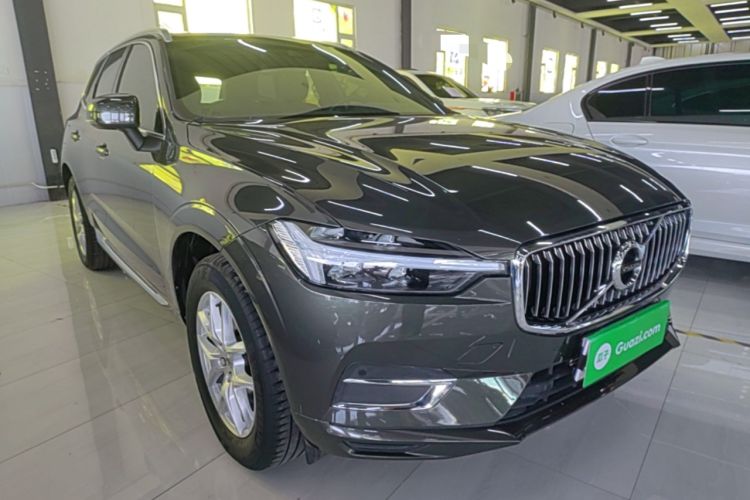 Used Volvo XC60 2021 T5 4x4 Smart Luxury Edition Exterior 1