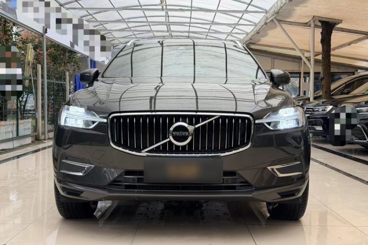 Used Volvo XC60 2021 T5 4x4 Smart Luxury Edition Exterior 1