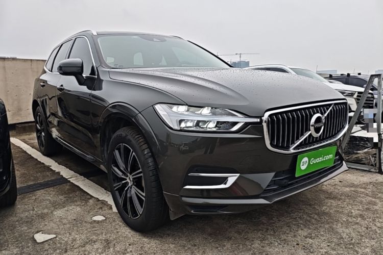 Used Volvo XC60 2021 T5 4x4 Smart Luxury Edition Exterior 1