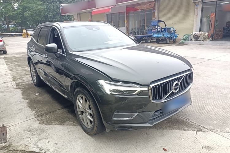 Used Volvo XC60 2021 T5 4x4 Smart Luxury Edition Exterior 1