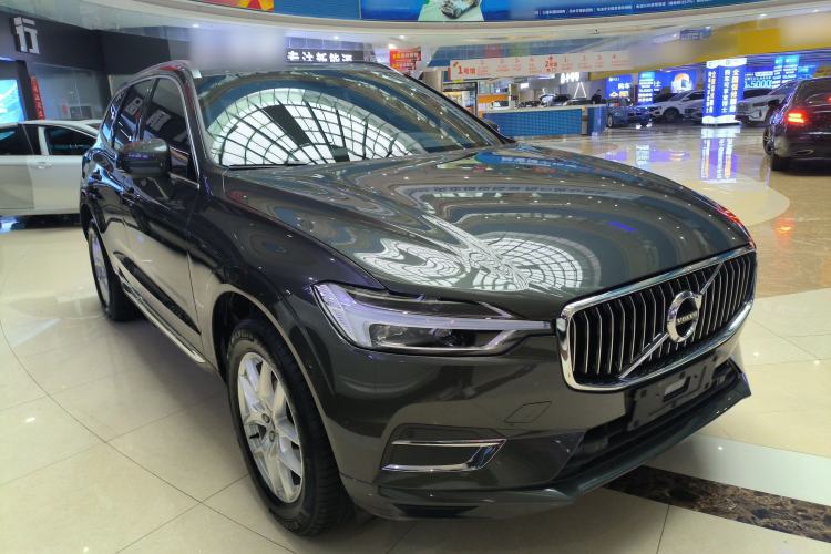 Used Volvo XC60 2021 T5 4x4 Smart Luxury Edition Exterior 1