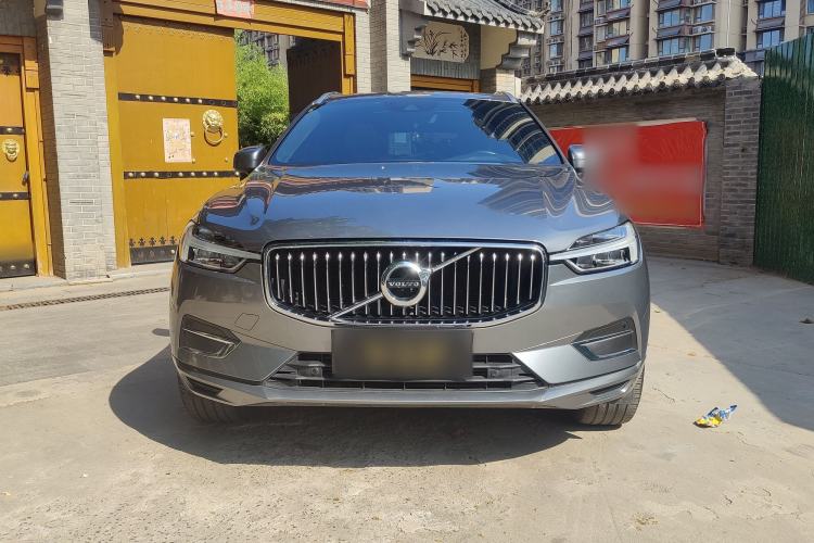 Used Volvo XC60 2021 T5 4x4 Smart Luxury Edition Exterior 3