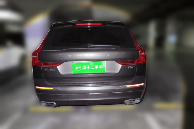 Used Volvo XC60 2021 T5 4x4 Smart Luxury Edition Exterior 4