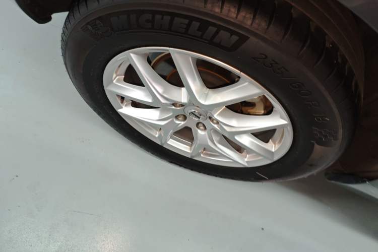 Used Volvo XC60 2021 T5 4x4 Smart Luxury Edition Exterior 5