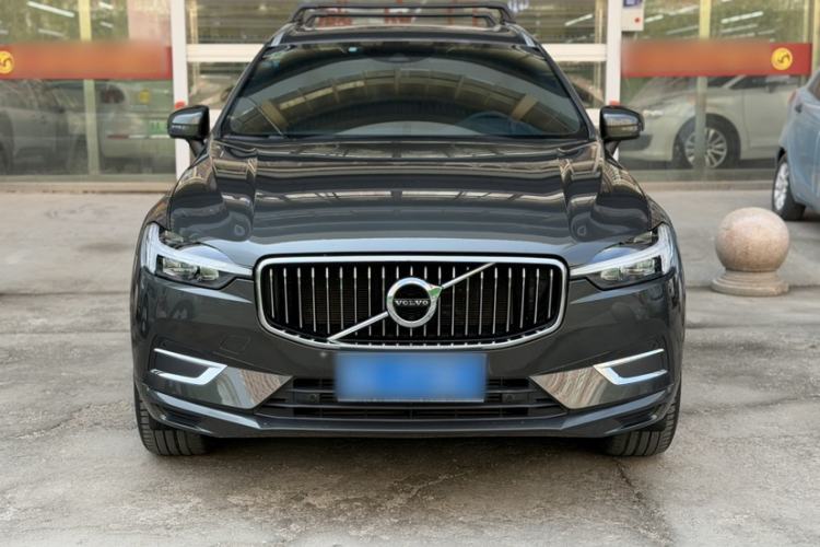 Used Volvo XC60 2021 T5 4x4 Smart Luxury Edition Exterior 5