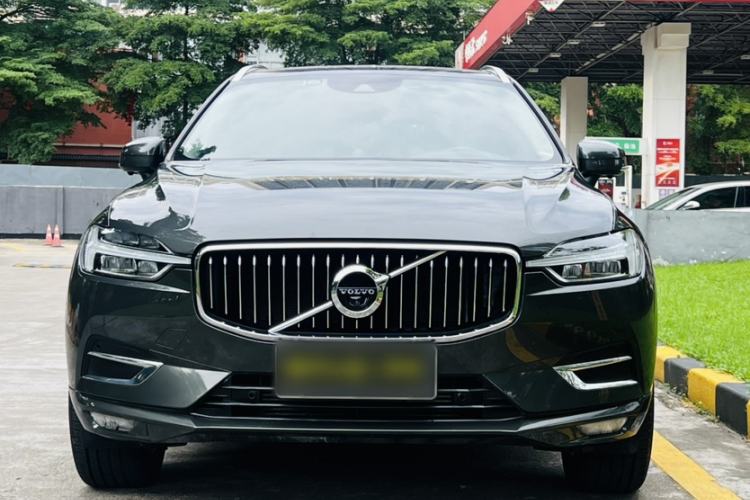 Used Volvo XC60 2021 T5 4x4 Smart Luxury Edition Exterior 5