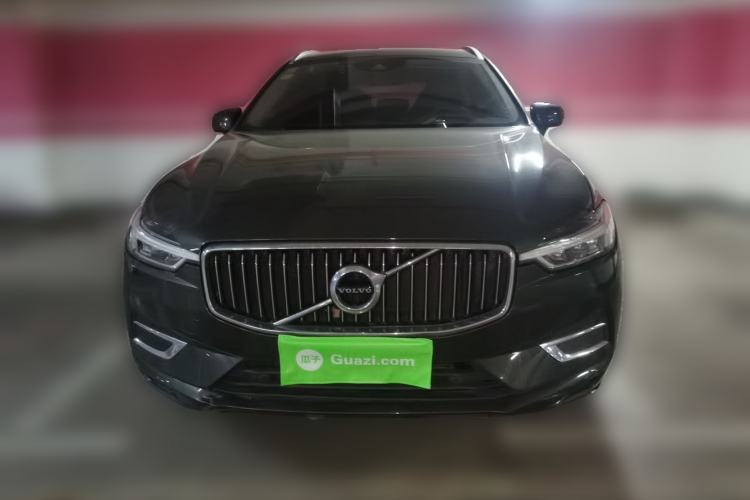 Used Volvo XC60 2021 T5 4x4 Smart Luxury Edition Front