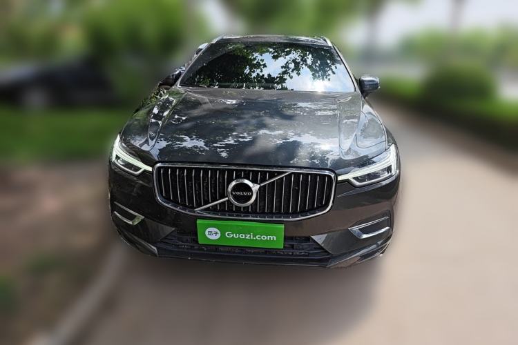 Used Volvo XC60 2021 T5 4x4 Smart Luxury Edition Front