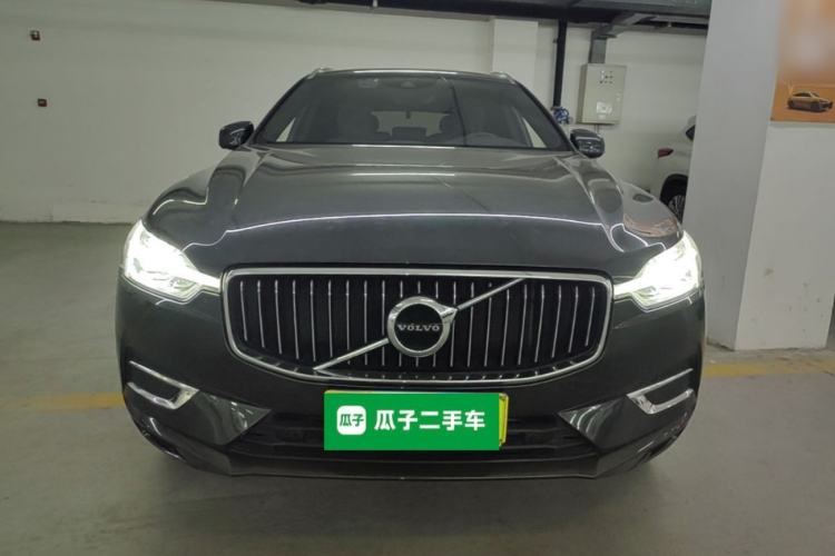 Used Volvo XC60 2021 T5 4x4 Smart Luxury Edition Front