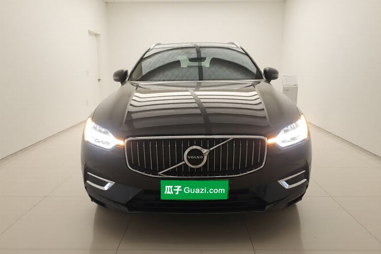 Used Volvo XC60 2021 T5 4x4 Smart Luxury Edition Front