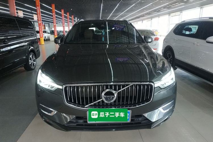 Used Volvo XC60 2021 T5 4x4 Smart Luxury Edition Front