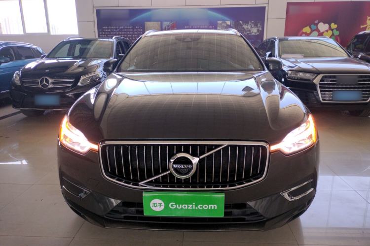 Used Volvo XC60 2021 T5 4x4 Smart Luxury Edition Front
