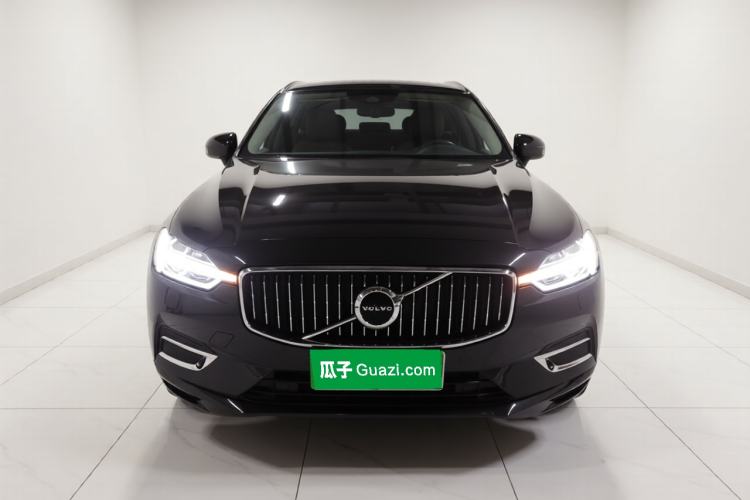 Used Volvo XC60 2021 T5 4x4 Smart Luxury Edition Front