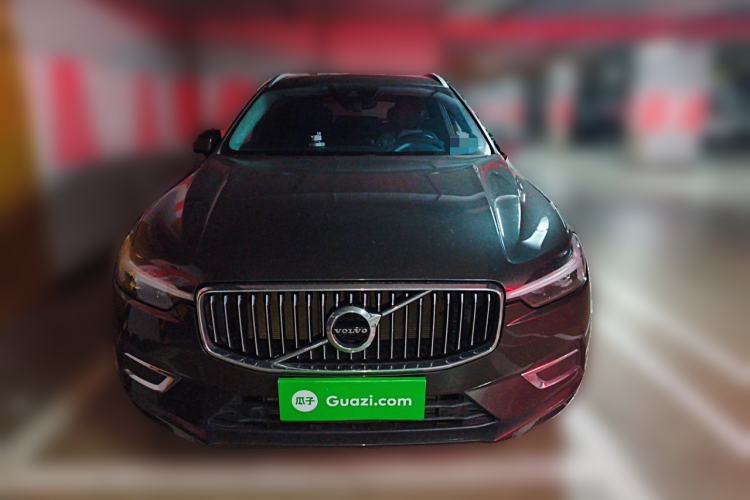 Used Volvo XC60 2021 T5 4x4 Smart Luxury Edition Front