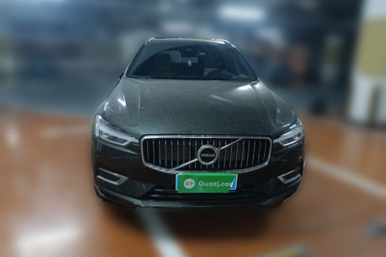 Used Volvo XC60 2021 T5 4x4 Smart Luxury Edition Front