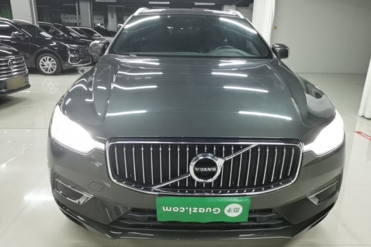 Used Volvo XC60 2021 T5 4x4 Smart Luxury Edition Front