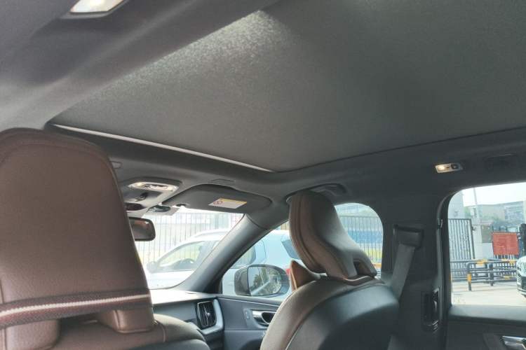 Used Volvo XC60 2021 T5 4x4 Smart Luxury Edition Headliner
