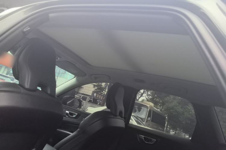 Used Volvo XC60 2021 T5 4x4 Smart Luxury Edition Headliner