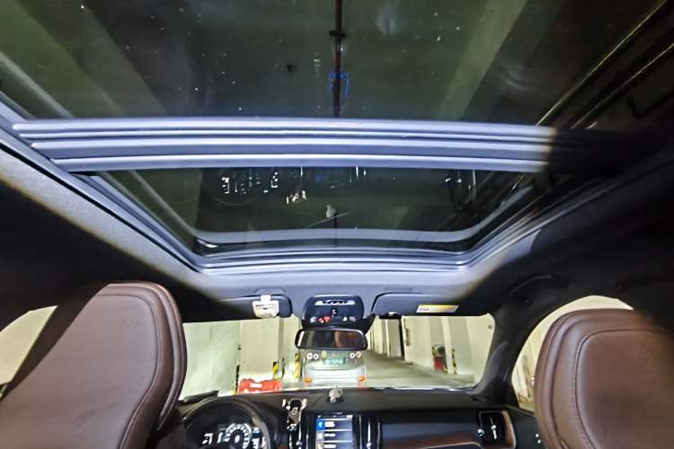 Used Volvo XC60 2021 T5 4x4 Zhiyi Sport Edition Headliner