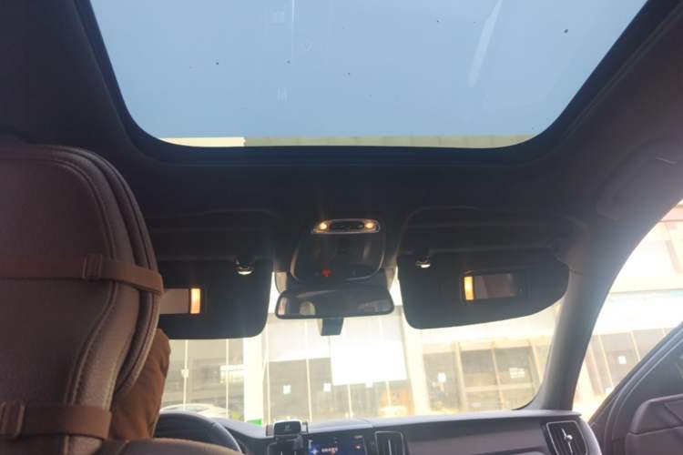 Used Volvo XC60 2021 T5 4x4 Smart Luxury Edition Headliner