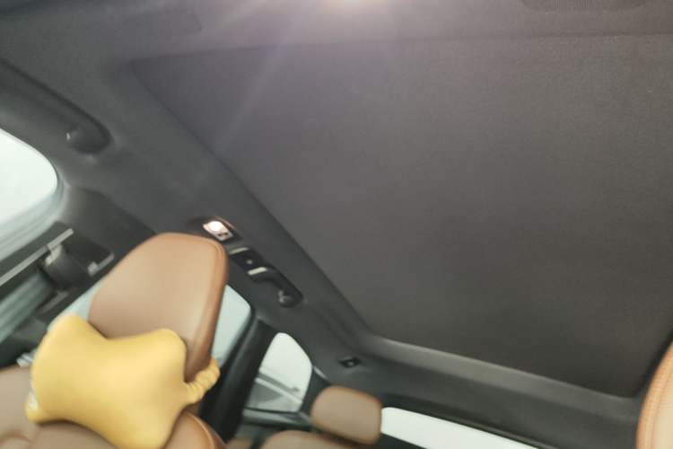 Used Volvo XC60 2021 T5 4x4 Smart Luxury Edition Headliner