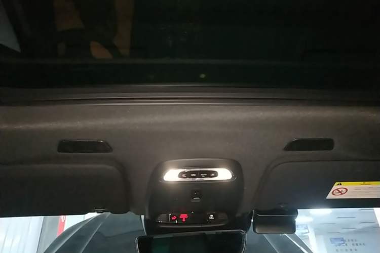 Used Volvo XC60 2021 T5 4x4 Zhiya Luxury Edition Headliner