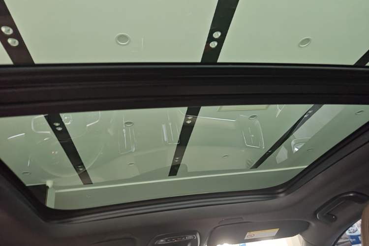 Used Volvo XC60 2021 T5 4x4 Smart Luxury Edition Headliner