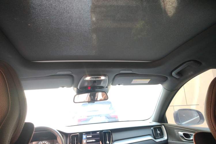 Used Volvo XC60 2021 T5 4x4 Smart Luxury Edition Headliner