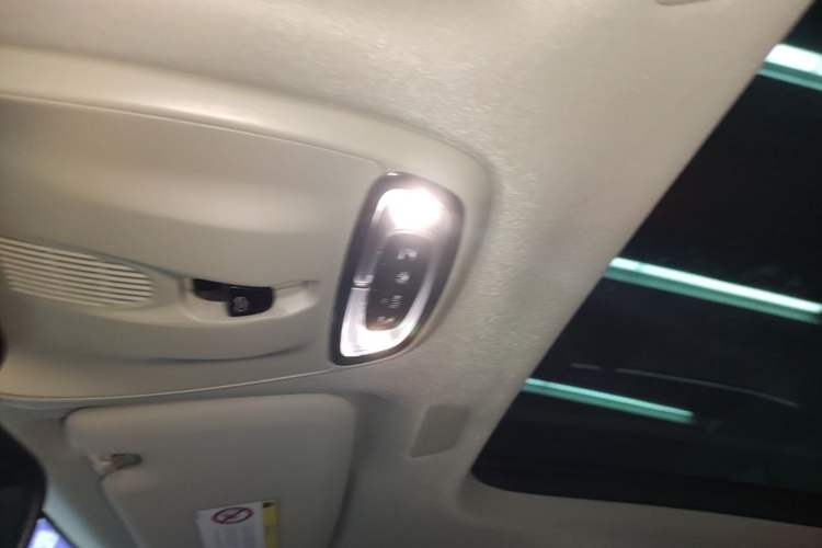 Used Volvo XC60 2021 T5 4x4 Smart Luxury Edition Headliner