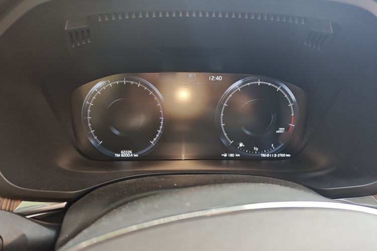 Used Volvo XC60 2021 T5 4x4 Smart Luxury Edition Instrument Cluster