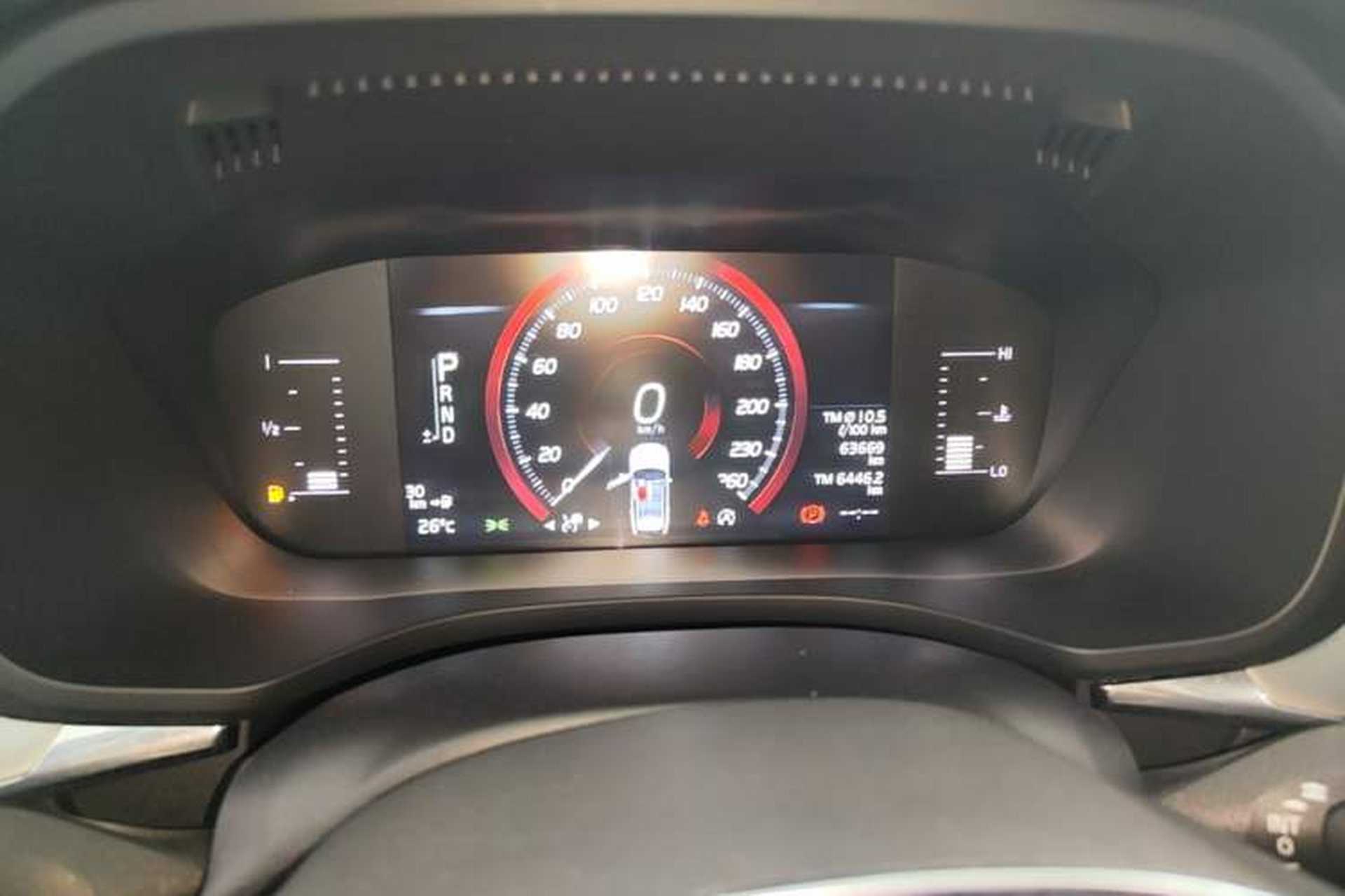 Used Volvo XC60 2021 T5 4x4 Smart Luxury Edition Instrument Cluster
