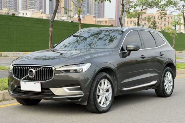 Used Volvo XC60 2021 T5 4x4 Smart Luxury Edition