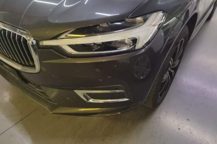 Used Volvo XC60 2021 T5 4x4 Smart Luxury Edition Left Front Headlight