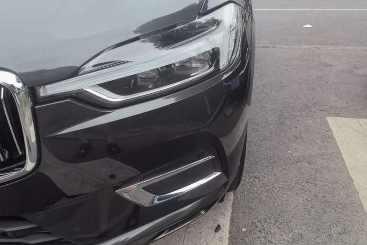 Used Volvo XC60 2021 T5 4x4 Smart Luxury Edition Left Front Headlight