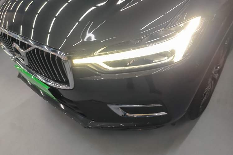 Used Volvo XC60 2021 T5 4x4 Smart Luxury Edition Left Front Headlight